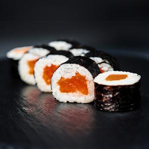 Lachs Maki