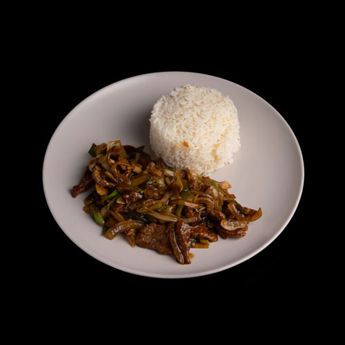 Mittag - Rindfleisch mit Zwiebeln