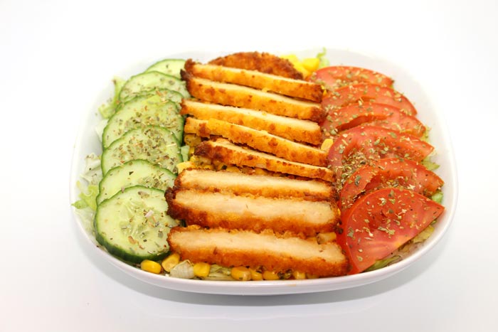 Crispy Chicken Teller Salat