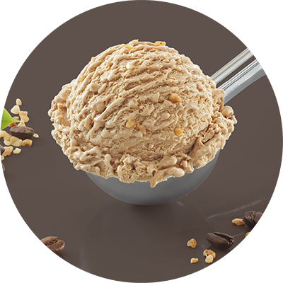 Kugel Kaffee Krokant im Becher