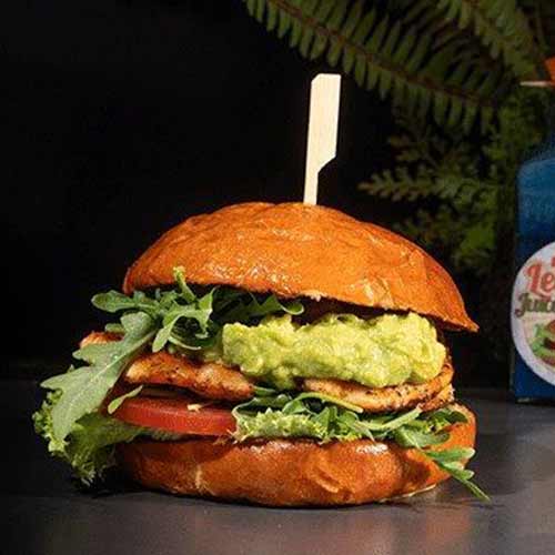 Chicken Avocado Burger, 140 g