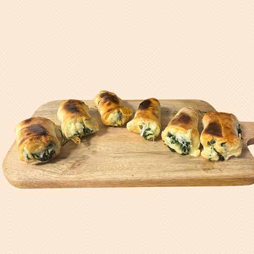 Gefüllte Pizzabrötchen Spinat, 6 Stück