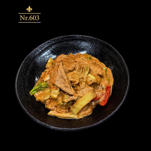 Huhn in Erdnusssauce
