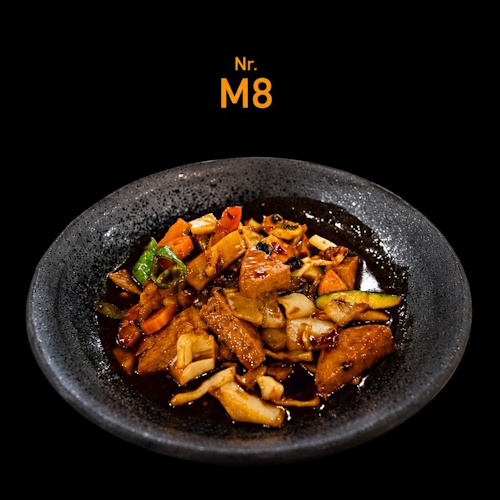 M8 - Mittagstisch - Gebackene Tofu (scharf)